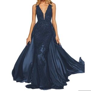 V-Neck Applique Beaded Dress w/ Satin Train